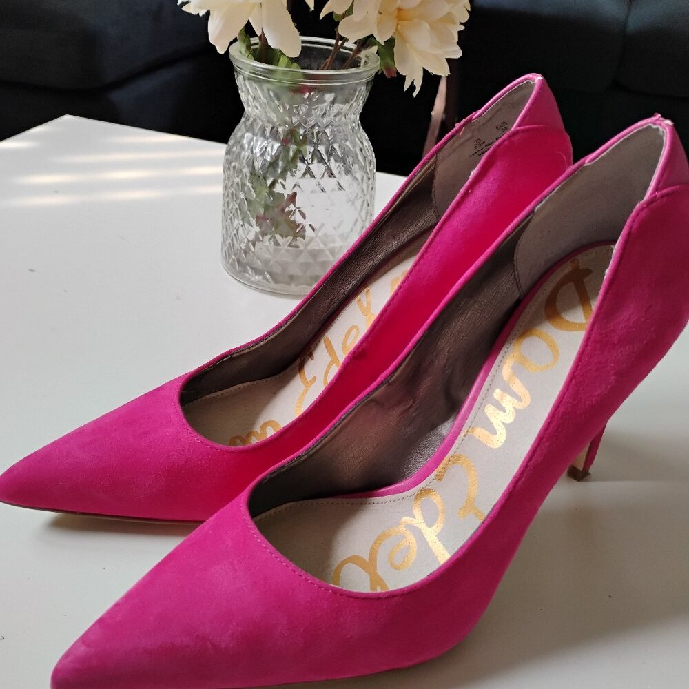 Sam Edelman Hazel pointed toe suede pumps